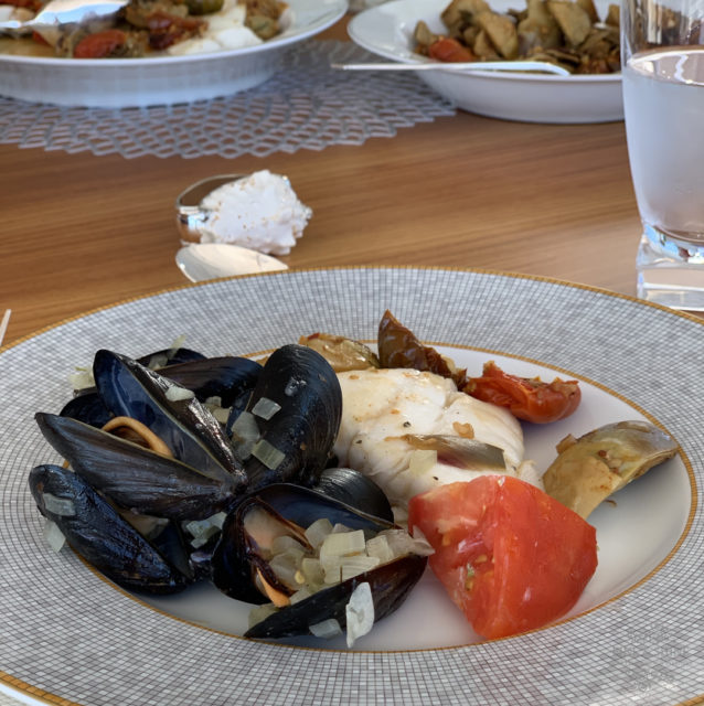 Meine kulinarischen Reise-Impressionen vom Mittelmeer, Essen, Food, Mittelmeerküche, Mediterrane Küche, Mediterrane Gerichte, gesund, frisch, lecker, Muscheln, Thunfisch, Branzino, Seebarsch, Tomaten, Burrata, Tiramisu, Früchte, Obst,